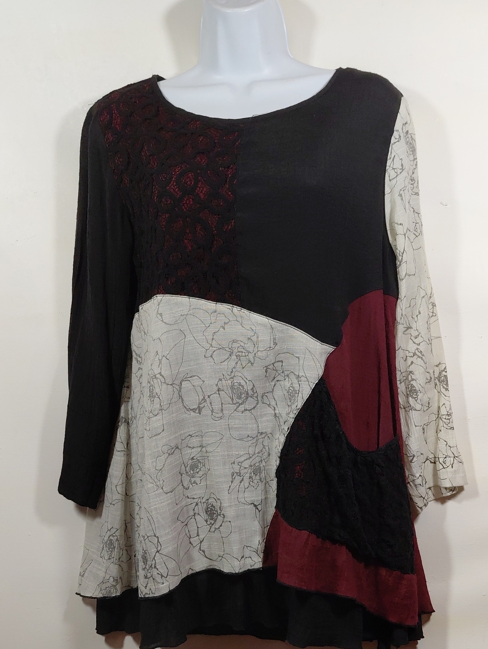 Ali Miles Patchwork Boho Floral Scoop Neck Long Sleeve Tunic Top Med Black Wine
